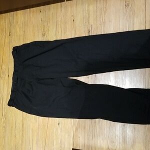 Black slacks EUC sz 36x32